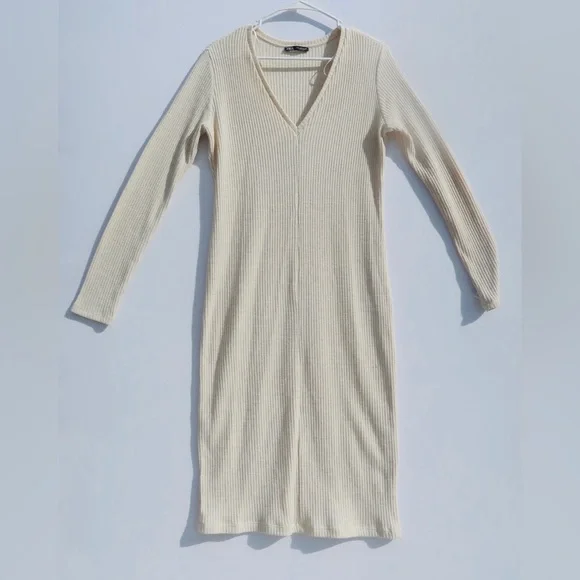 Zara | Dresses | 44 Zara Long Sleeve Ribbed Sweater Midi Dress Size Large Vneck Dress | Poshmark Zara | Dresses | 44 Zara Long Sleeve Ribbed Sweater Midi Dress Size Large Vneck Dress | Poshmark